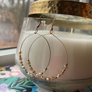 🎉 3/$20 Champagne Stone Hoop Earrings